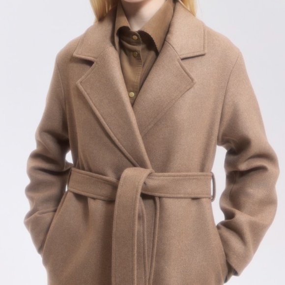 Women's Belted Wool Coat (80% wool) size L-XL, color Caramel - Picture 8 of 13